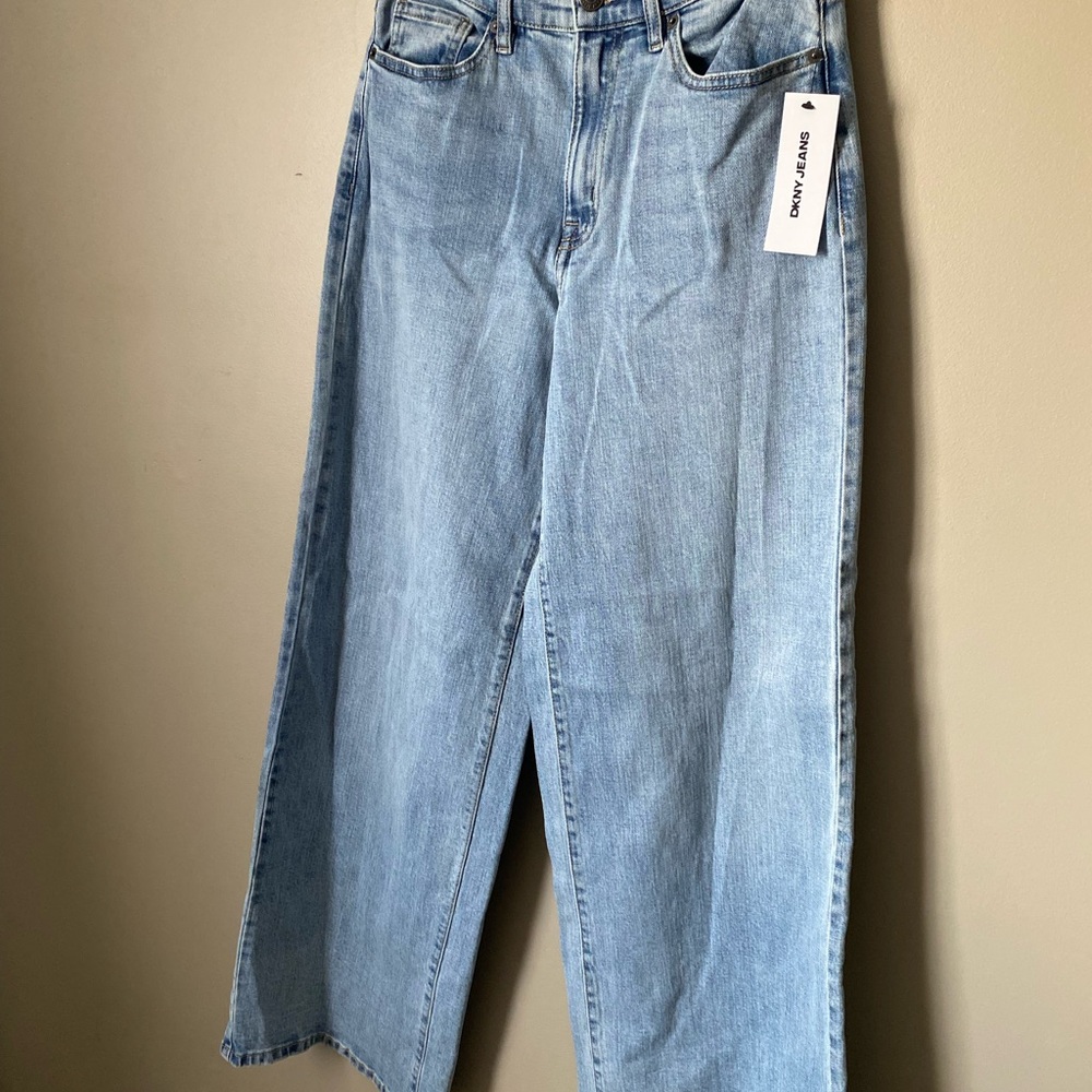 NWT DKNY Houston High Rise Wide Leg Tall Jeans – Size 26